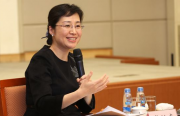 
			  “三清山建设江西旅游示范景区 暨管委会成立30周年座谈会召开”